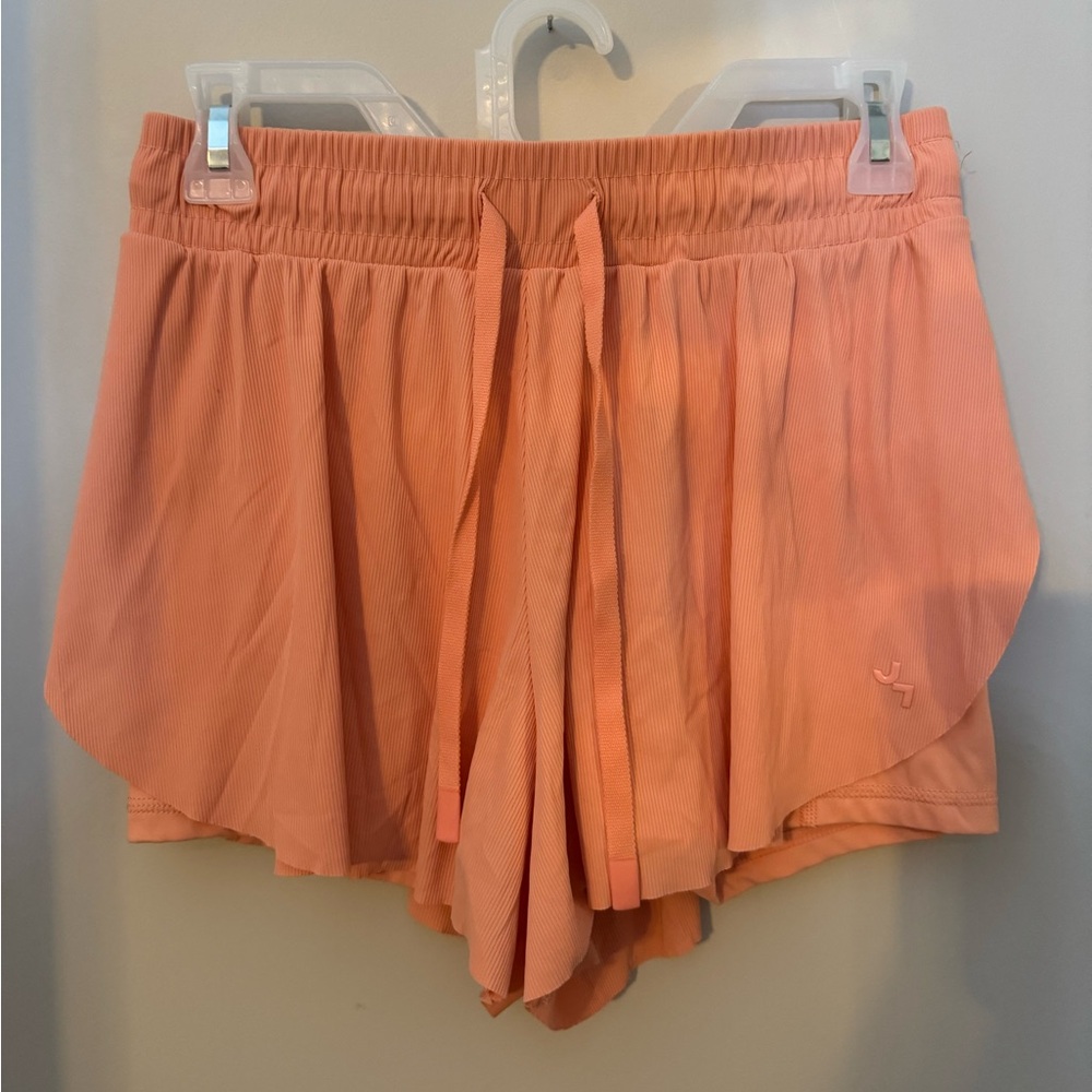 Flow shorts